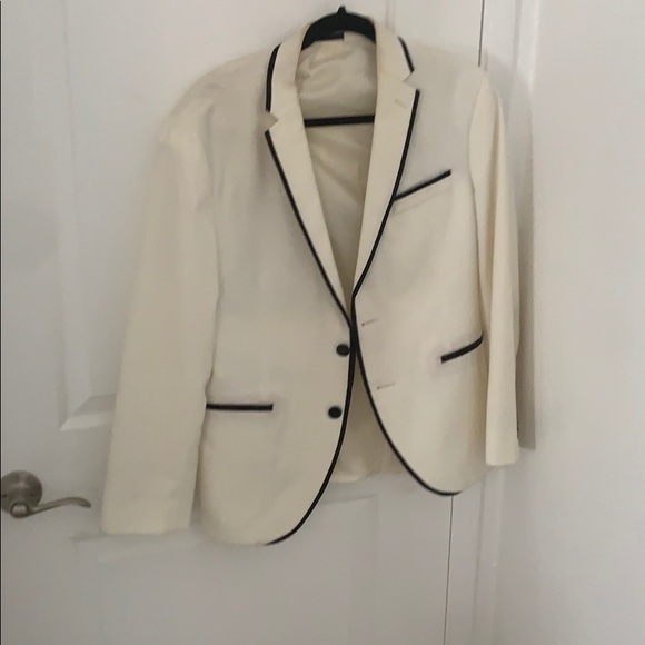 Kennth Cole Dinner Jacket - Picture 1 of 3